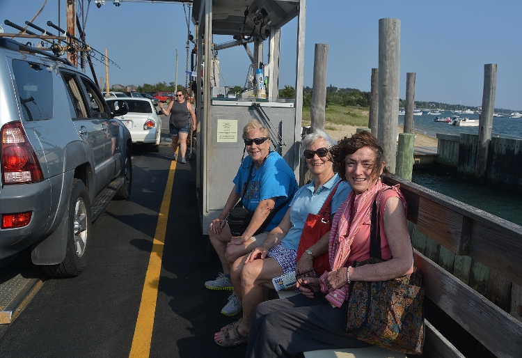 Diane, Linda, Sheila at ferry landing